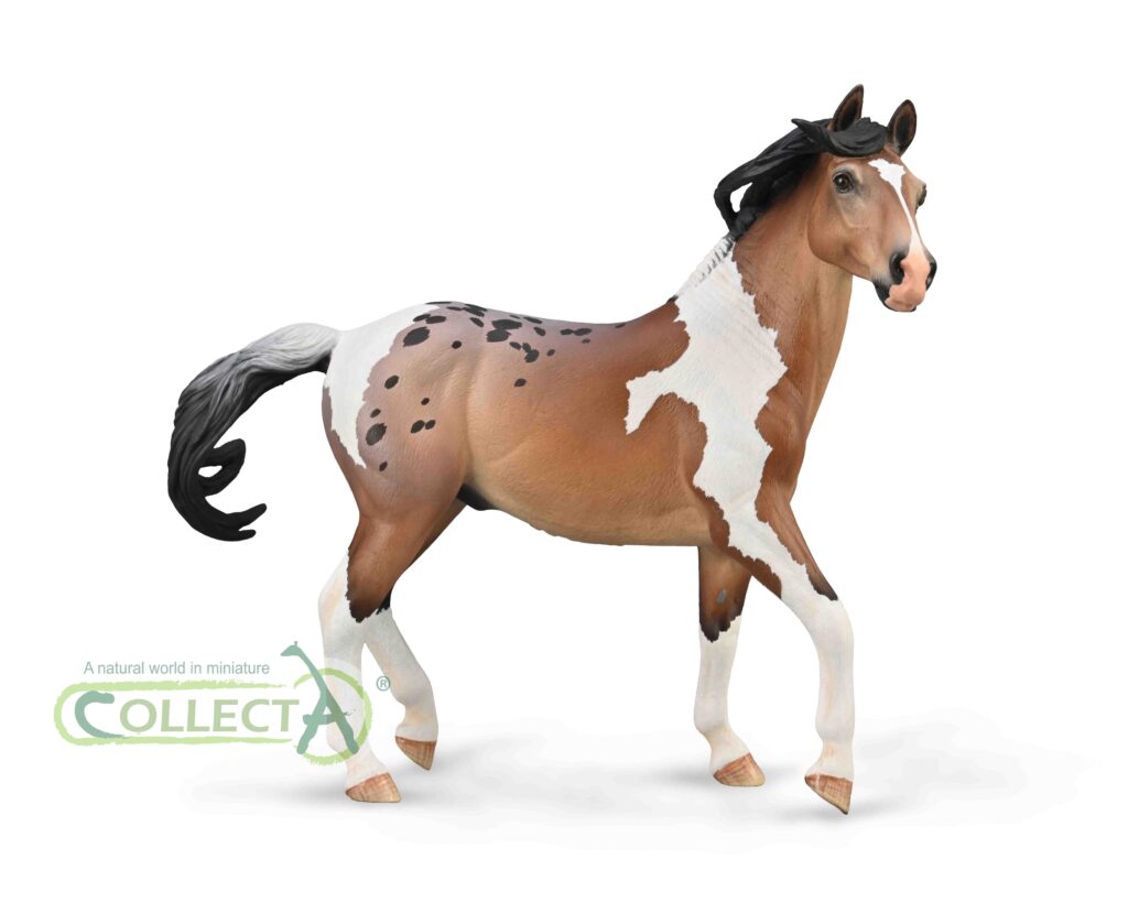 MUSTANG HENGST BAY PINTOLOOSA 1:12 (DELUXE)